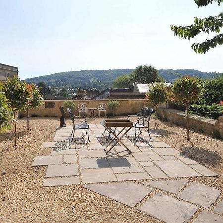Central Luxury Bath Garden Apartment Free Parking エクステリア 写真